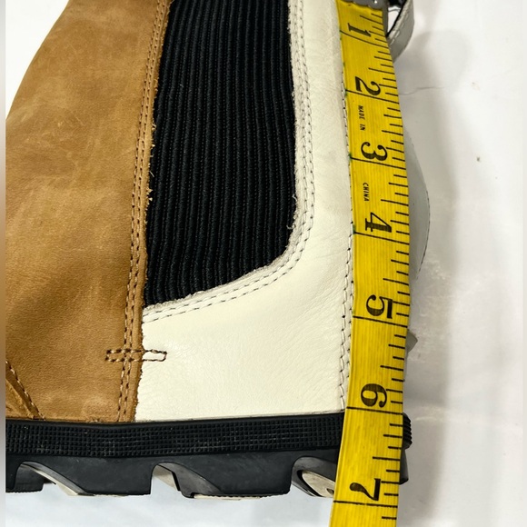 Sorel Joan of Arctic Chelsea Wedge Ankle Boot Camel Brown White Sz 8.5 - Picture 9 of 10